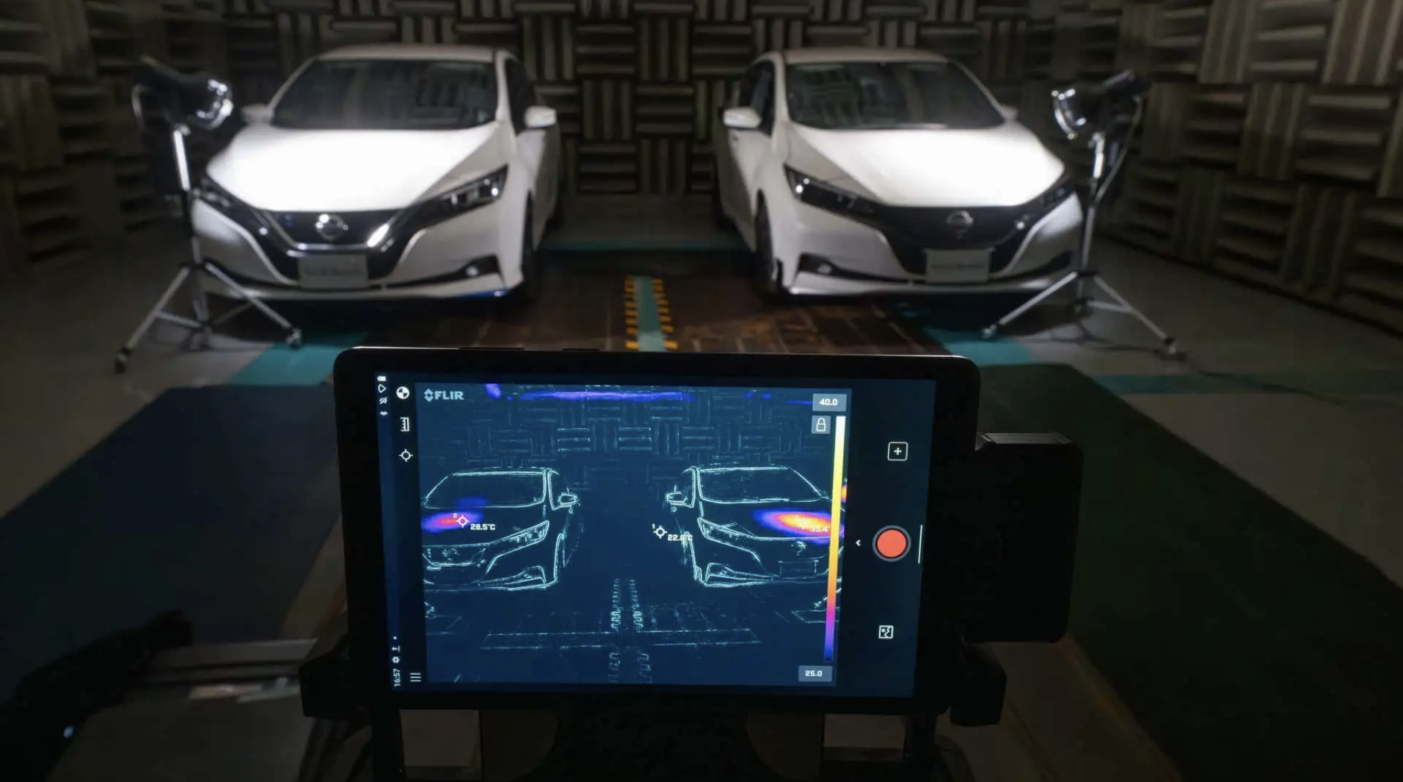 Innovative Nissan Paint Technology Uses Electromagnetic Waves for Cooler Cars